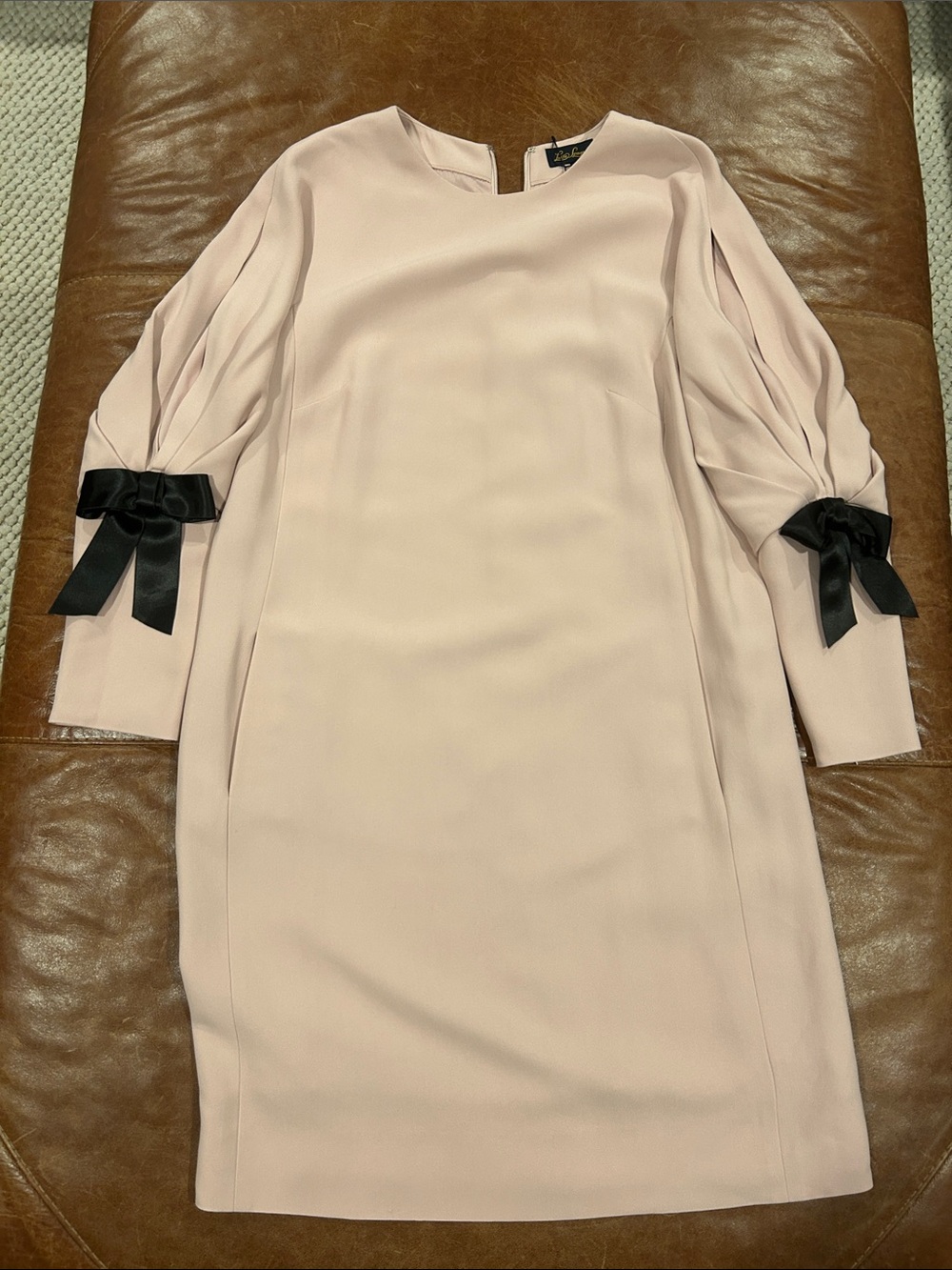 Luisa Spagnoli Pale Pink Shift Dress with Black Sleeve Bows